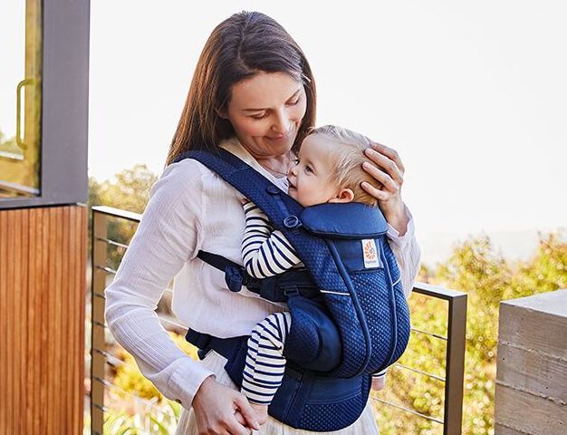 Ergo Omni best baby carrier hip dysplasia