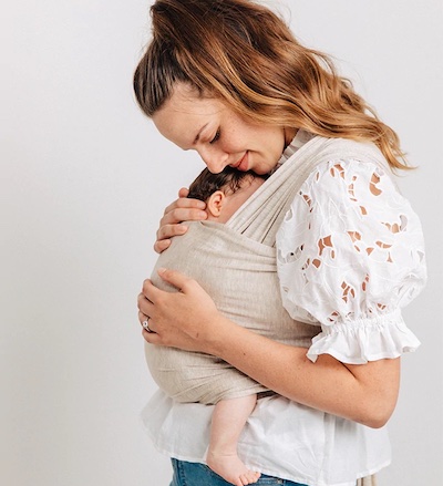 Solly Wrap Solly Baby - Mix of a traditional Wrap and stretchy wrap