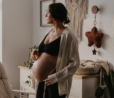 Dry skin in pregnant women