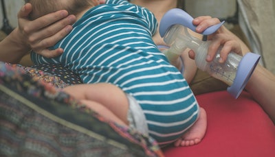 breastfeeding tips and tricks pump and nurse at the same time