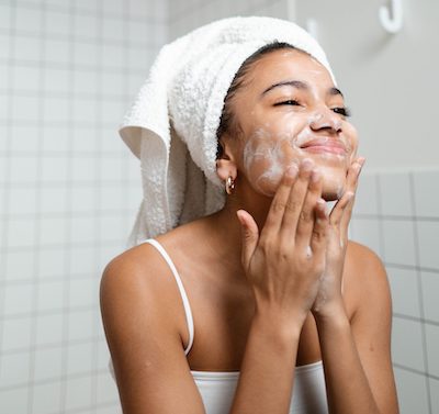 Is It Safe To Use Glycolic Acid While Breastfeeding Is It Safe To Use Glycolic Acid While Breastfeeding
