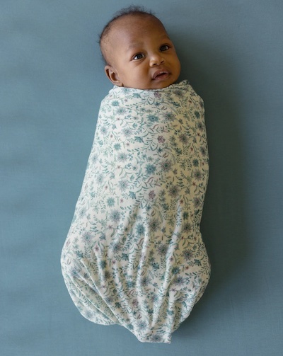 Swaddle Your Baby Newborn New Mom Hack