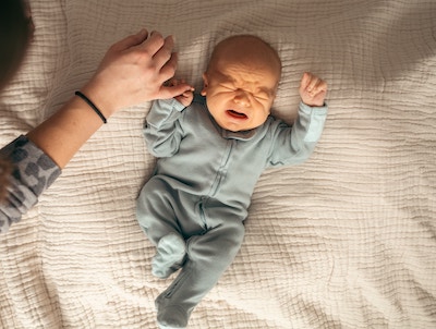 When to stop swaddling