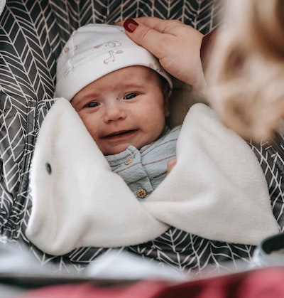 Do Red Eyebrows Mean Baby Is Hungry