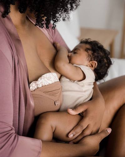 Are Breast Pads Good Or Bad For You? Is It OK To Wear Nursing Pads All Day