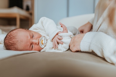 Why Can't My Baby Keep A Pacifier In His Mouth While Sleeping